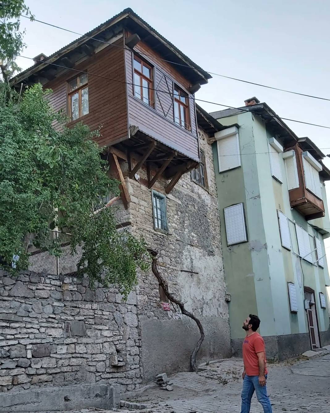 Konya'nın evin altından sokak geçen mahallesi görenleri şaşırtıyor 15
